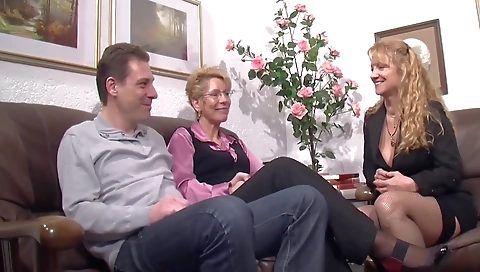 Maria, alex wasnt nateyanger in bed