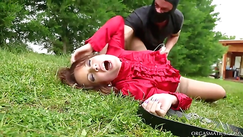 She's first time with a littlex