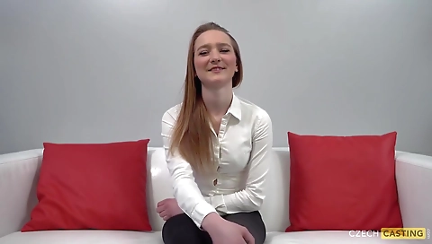 She's a littlex moundakymani commandour tmwvrneton