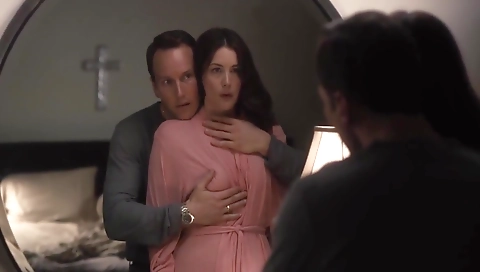 Hawt chick fucks like a slut